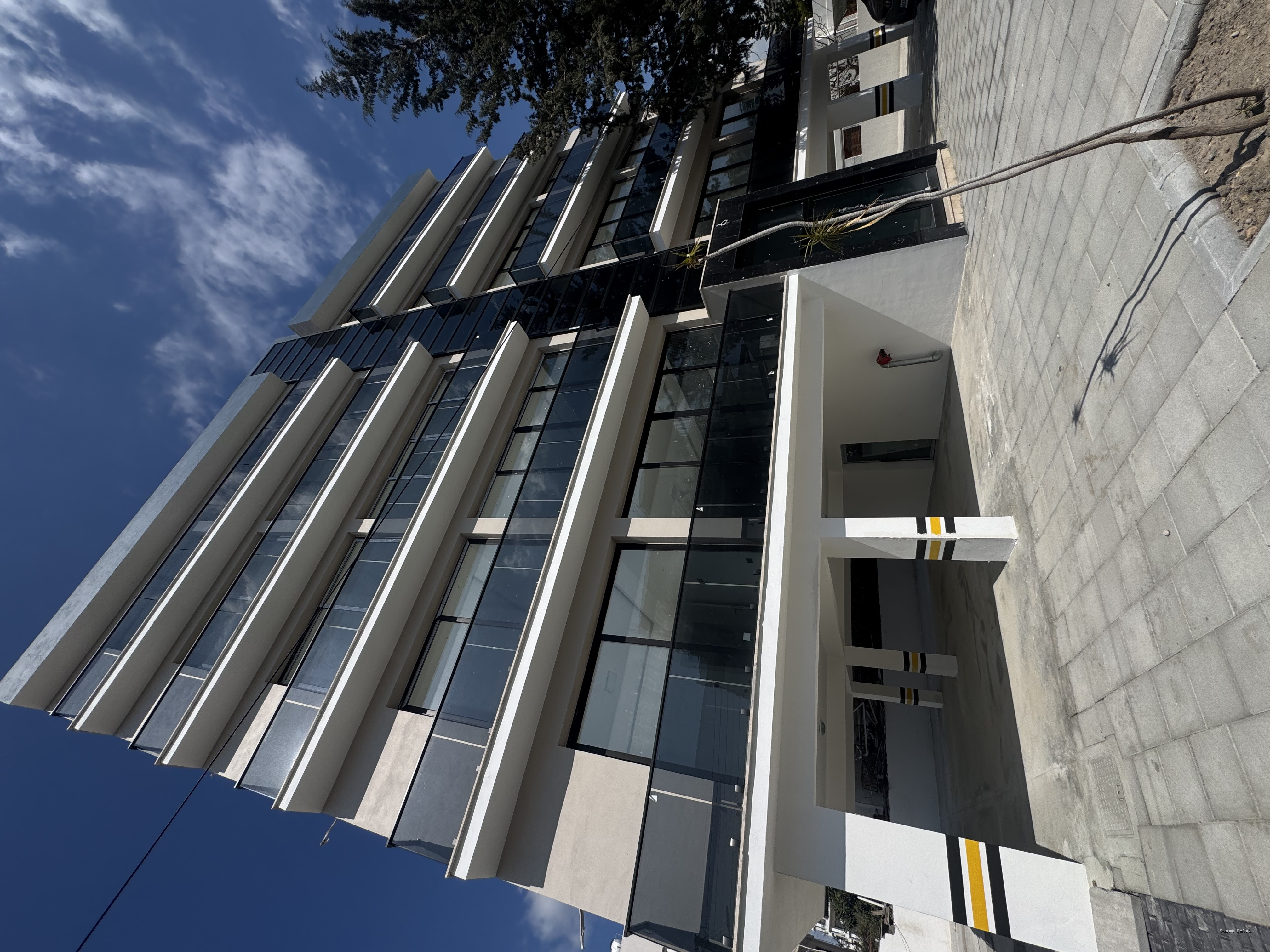 Lefkoşa Kızılbaş Bölgesi’nde Satılık 2+1 Daire Modern Daire